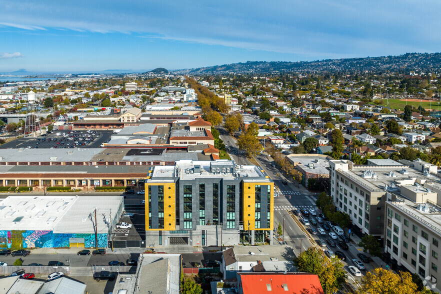 3006 San Pablo Ave, Berkeley, CA for rent - Aerial - Image 3 of 6