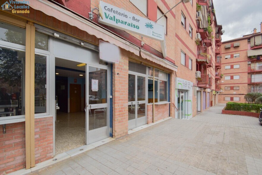 Plaza Poeta Garcilaso de la Vega, 6, Granada, Granada for sale - Building Photo - Image 3 of 47