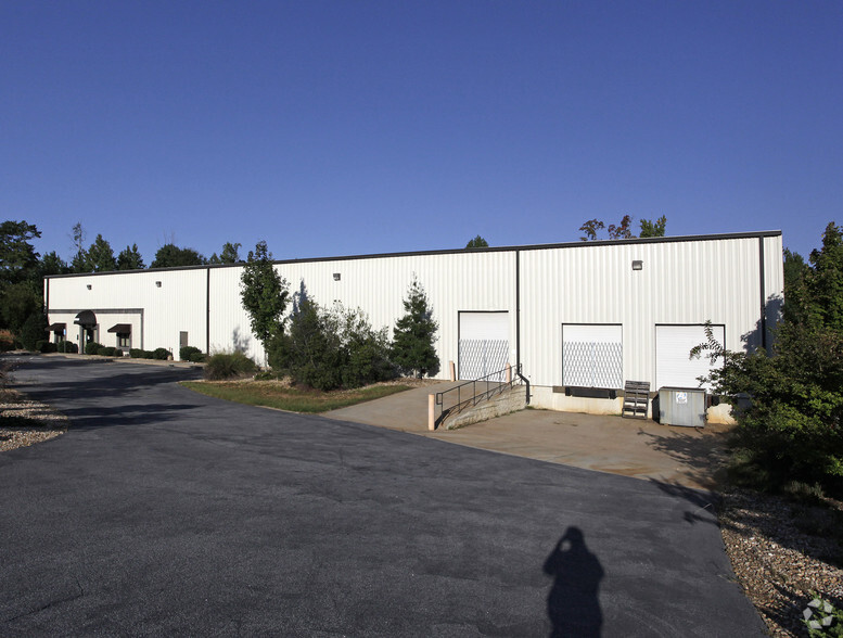 70 Newnan South Industrial Dr, Newnan, GA for sale - Primary Photo - Image 1 of 1