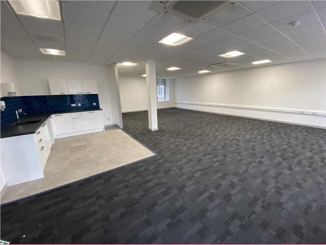 More details for 164-172 Union St, Aberdeen - Retail to Rent