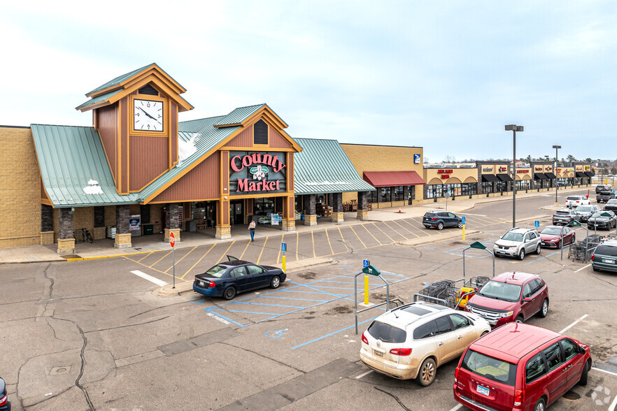 5418-5466 Saint Croix Trl, North Branch, MN for sale - Primary Photo - Image 1 of 1