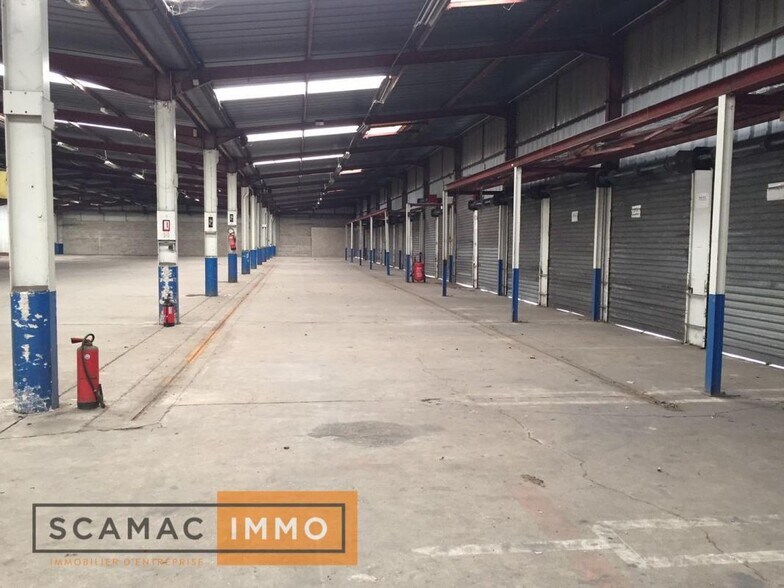 Industrial in Lognes for sale - Interior Photo - Image 1 of 1