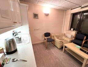 12 Mill St, Slough to rent Interior Photo- Image 2 of 7