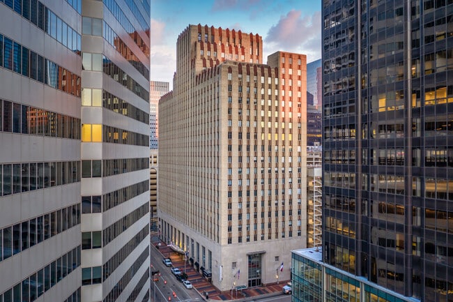 More details for 1001 McKinney St, Houston, TX - Office for Sale