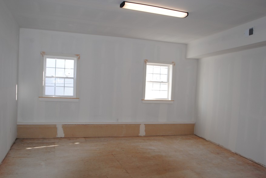 21-23 Main St, Toms River, NJ for sale - Building Photo - Image 1 of 1