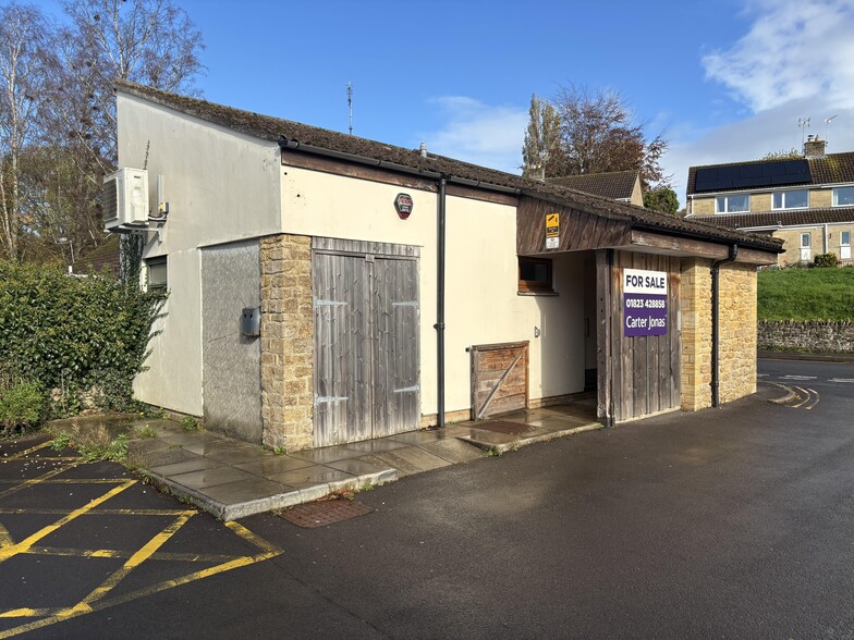 16 Prigg Ln, South Petherton for sale - Building Photo - Image 3 of 11