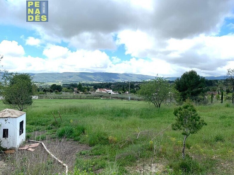 Land in València, Valencia for sale - Aerial - Image 2 of 3