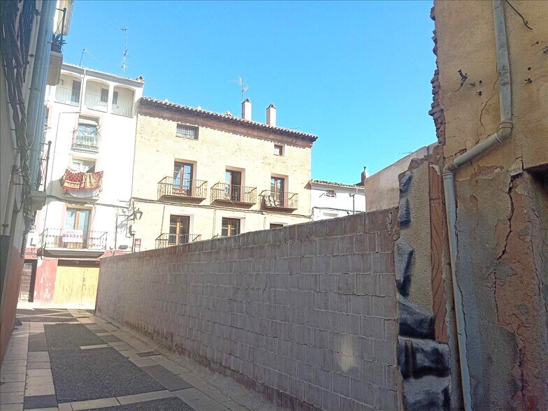 Calle Estrella, Calahorra, La Rioja for sale - Primary Photo - Image 3 of 6