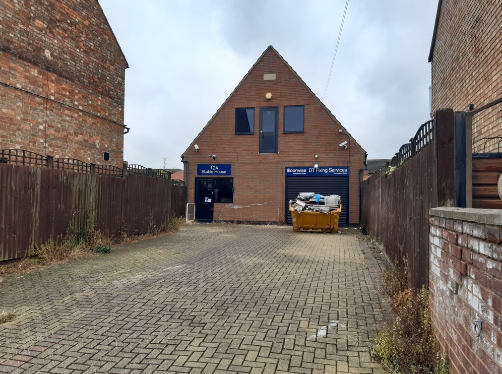 12A Stuart Rd, Kempston for sale Primary Photo- Image 1 of 1