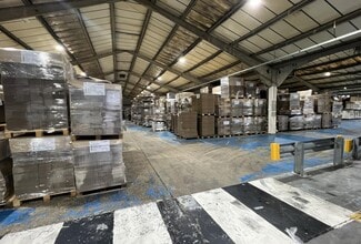 Unit 15 Aviation Way, Southend On Sea to rent Interior Photo- Image 2 of 3