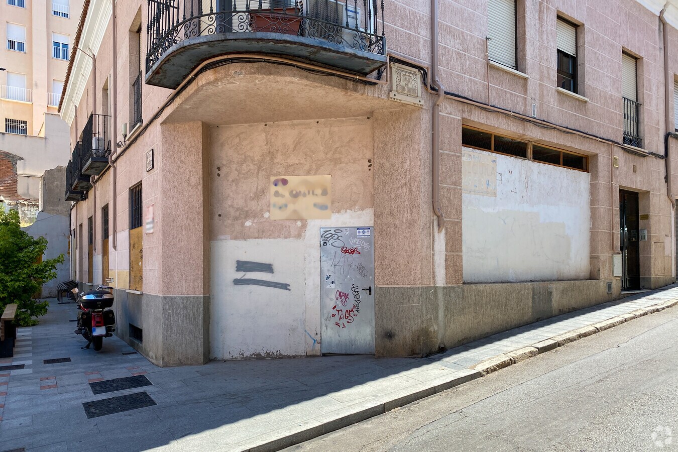 Calle Miguel de Cervantes, 1, Guadalajara, GUA 19001 -  -  - Interior Photo - Image 2 of 8