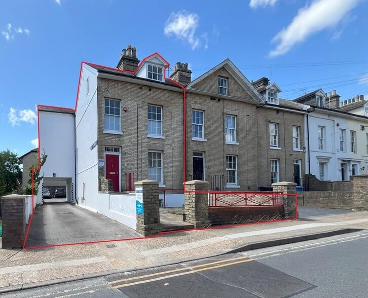 21 High St, Ipswich to rent - Building Photo - Image 1 of 3