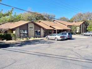 4547 Lake Shore Dr, Waco, TX for rent Building Photo- Image 1 of 17