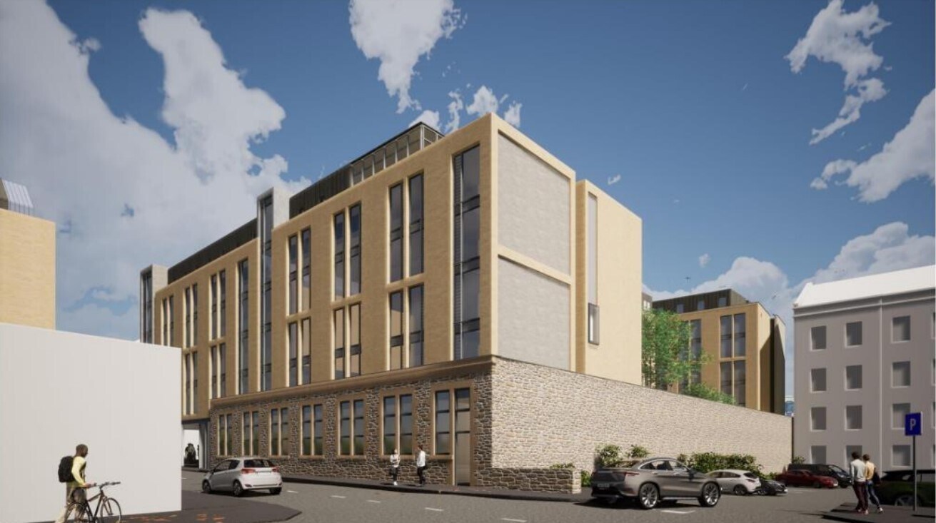 63 Brown St, Dundee to rent Construction Photo- Image 1 of 3