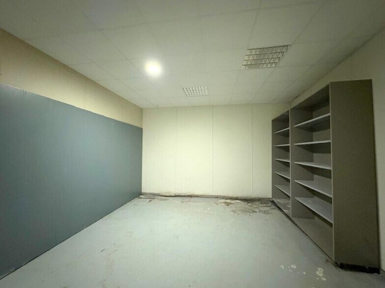 Rue Des Cormiers, Chatou to rent - Building Photo - Image 2 of 20