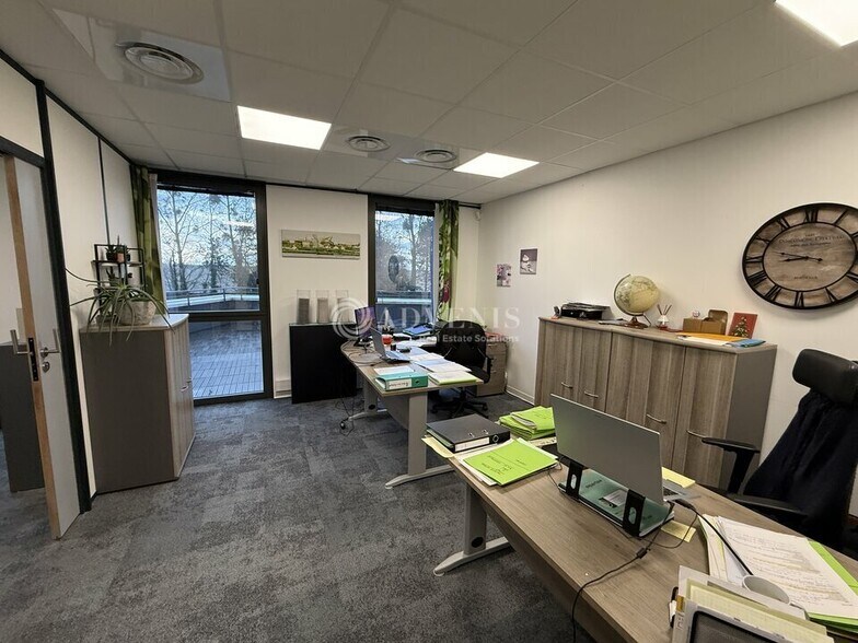 Office in Serris for sale - Interior Photo - Image 2 of 8