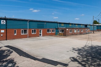 Norwich Rd, Besthorpe to rent Building Photo- Image 2 of 6