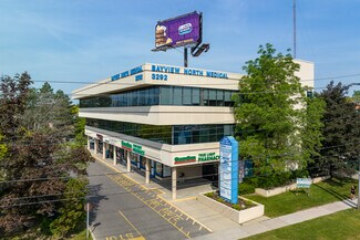 More details for 3292 Bayview Ave, Toronto, ON - Office / Medical to Rent