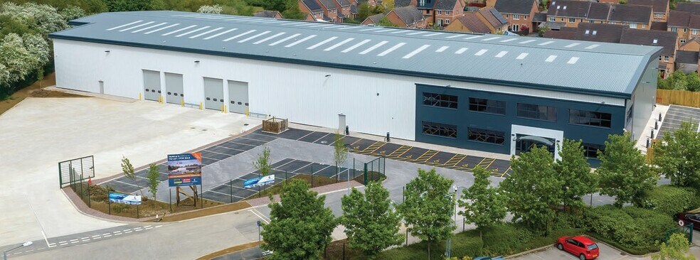 Old Tiffield Rd, Towcester for sale - Primary Photo - Image 1 of 1