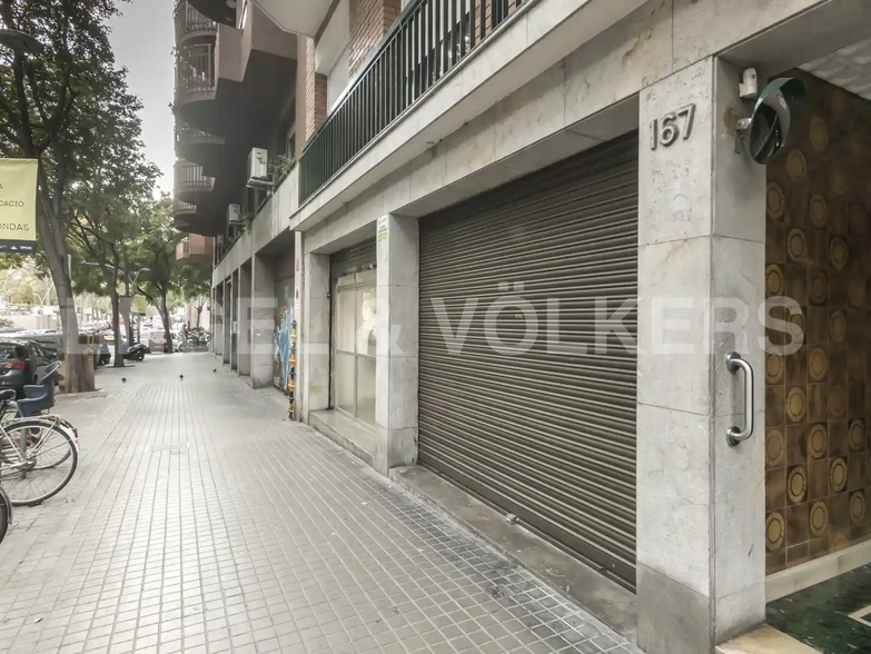 Carrer Lepant, Barcelona, Barcelona for sale - Building Photo - Image 2 of 2