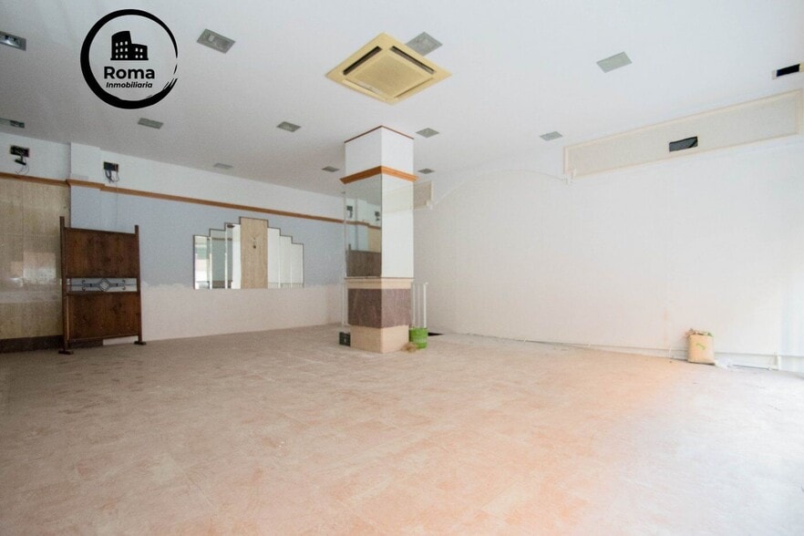 Retail in Granada, Granada for sale - Building Photo - Image 3 of 27