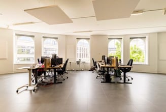 19-21 Clerkenwell Green, London to rent Interior Photo- Image 2 of 4