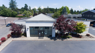 2710 Commercial St SE, Salem, OR for rent Building Photo- Image 1 of 5