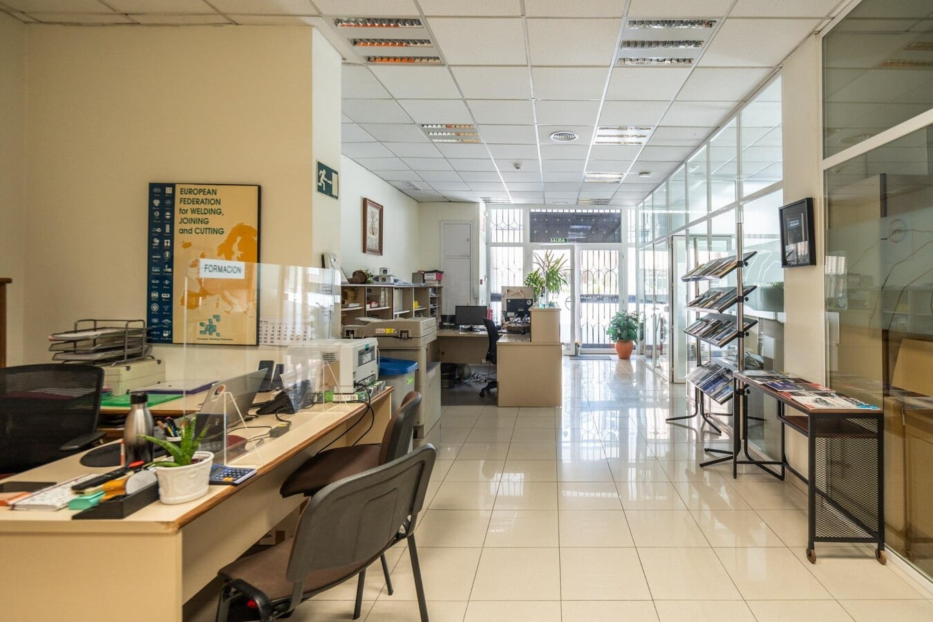 Madrid, MAD 28033 - Unit 47 - - Interior Photo - Image 1 of 28