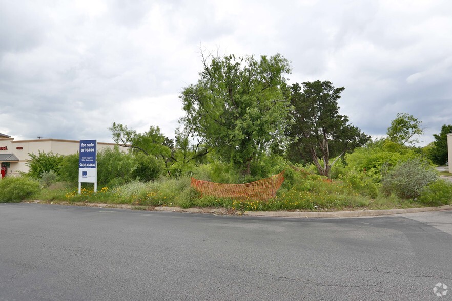 10023 W Loop 1604 N, San Antonio, TX for sale - Primary Photo - Image 1 of 1