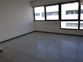 Office in Madrid, Madrid to rent Interior Photo- Image 1 of 9