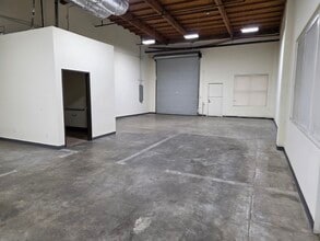 9253 Hermosa Ave, Rancho Cucamonga, CA to rent Interior Photo- Image 2 of 8