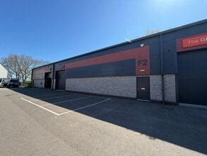 Station Rd, North Hykeham to rent Building Photo- Image 1 of 4