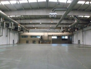 Office in Alcobendas, Madrid to rent Interior Photo- Image 2 of 2