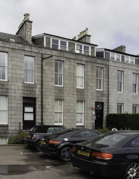 10 Albyn Pl, Aberdeen to rent - Building Photo - Image 2 of 3