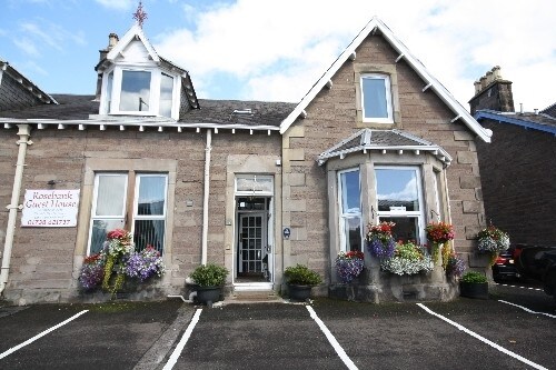 53 Dunkeld Rd, Perth for sale Primary Photo- Image 1 of 1