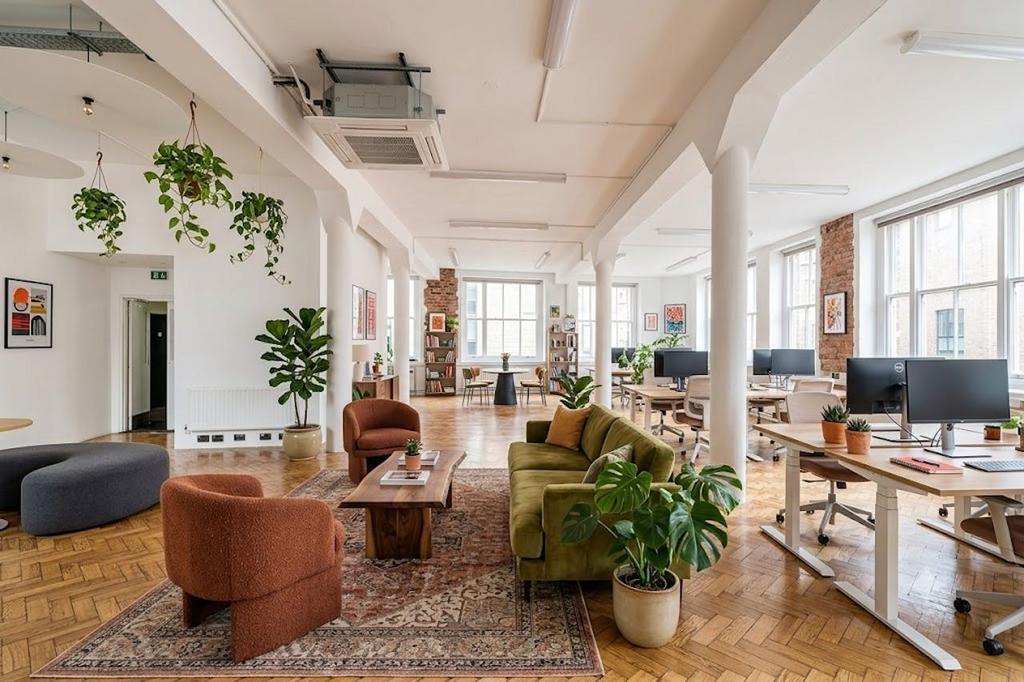 25-27 Hackney Rd, London to rent Building Photo- Image 1 of 24
