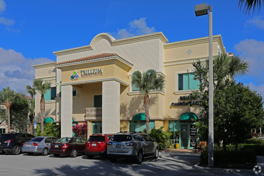 7545 W Boynton Beach Blvd, Boynton Beach, FL for rent - Building Photo - Image 1 of 9