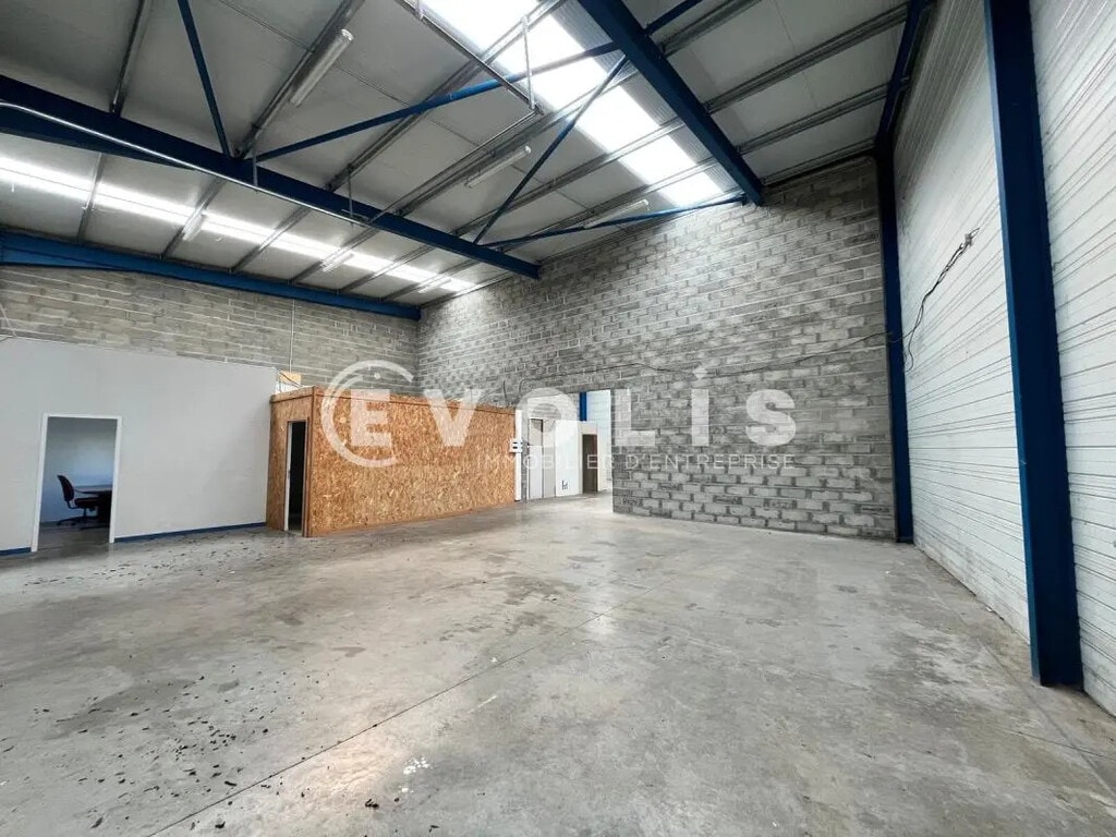 Location Local d'activités 100 m² à 410 m² - Photo 1