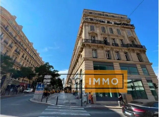 Retail in Marseille to rent Building Photo- Image 1 of 5