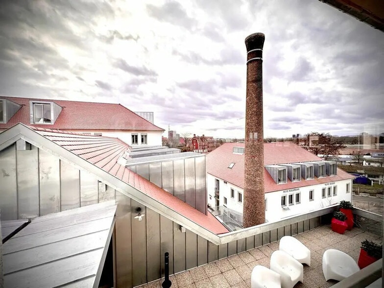 Office in Strasbourg to rent - Building Photo - Image 1 of 10