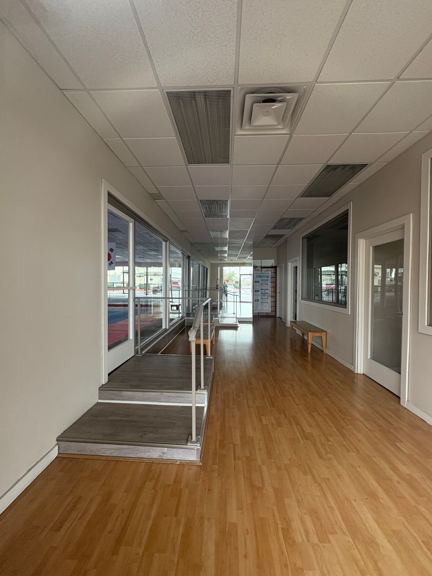 410 W Felicita Ave, Escondido, CA to rent Interior Photo- Image 1 of 5