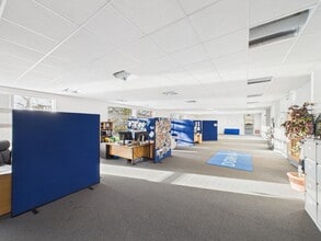 Bankend Rd, Dumfries to rent Interior Photo- Image 2 of 3