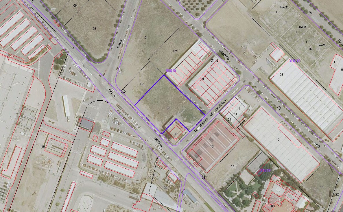 Calle Sierra de Gredos, 8, Illescas, Toledo for sale Primary Photo- Image 1 of 2