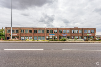 Wayside House, Braunston Business Park portfolio of 4 properties for sale on LoopNet.co.uk Primary Photo- Image 1 of 5