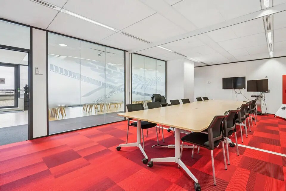 Office in Rungis to rent Interior Photo- Image 1 of 5