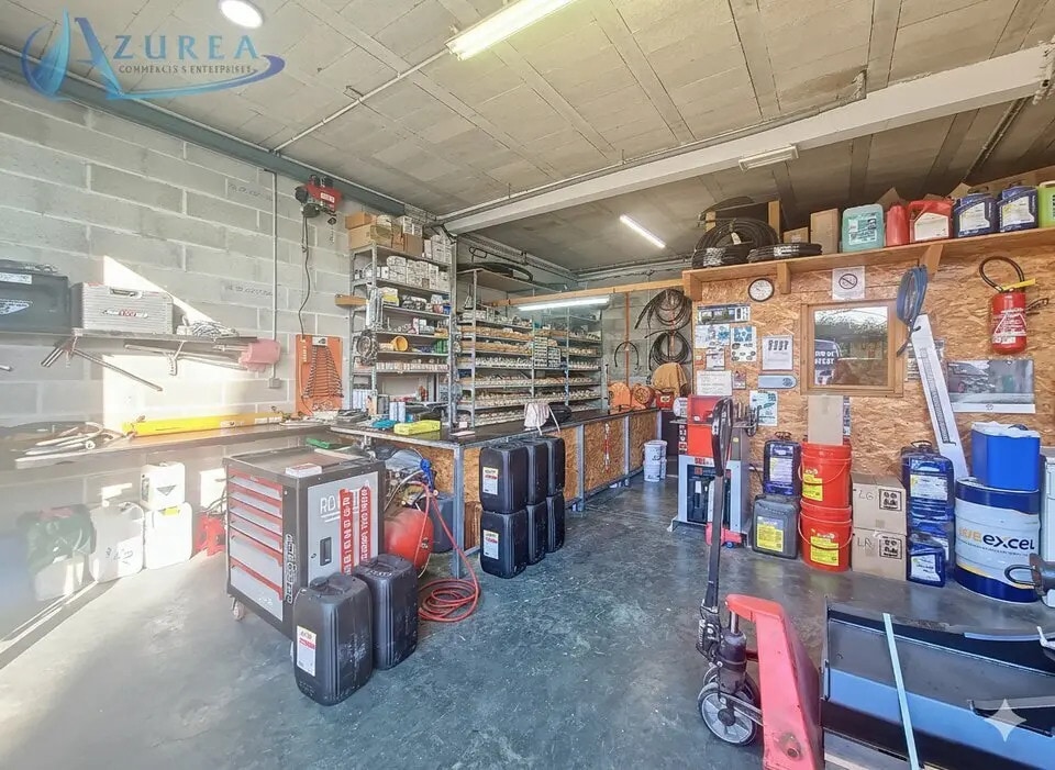 Vente Entrepôt 283 m² - Photo 1