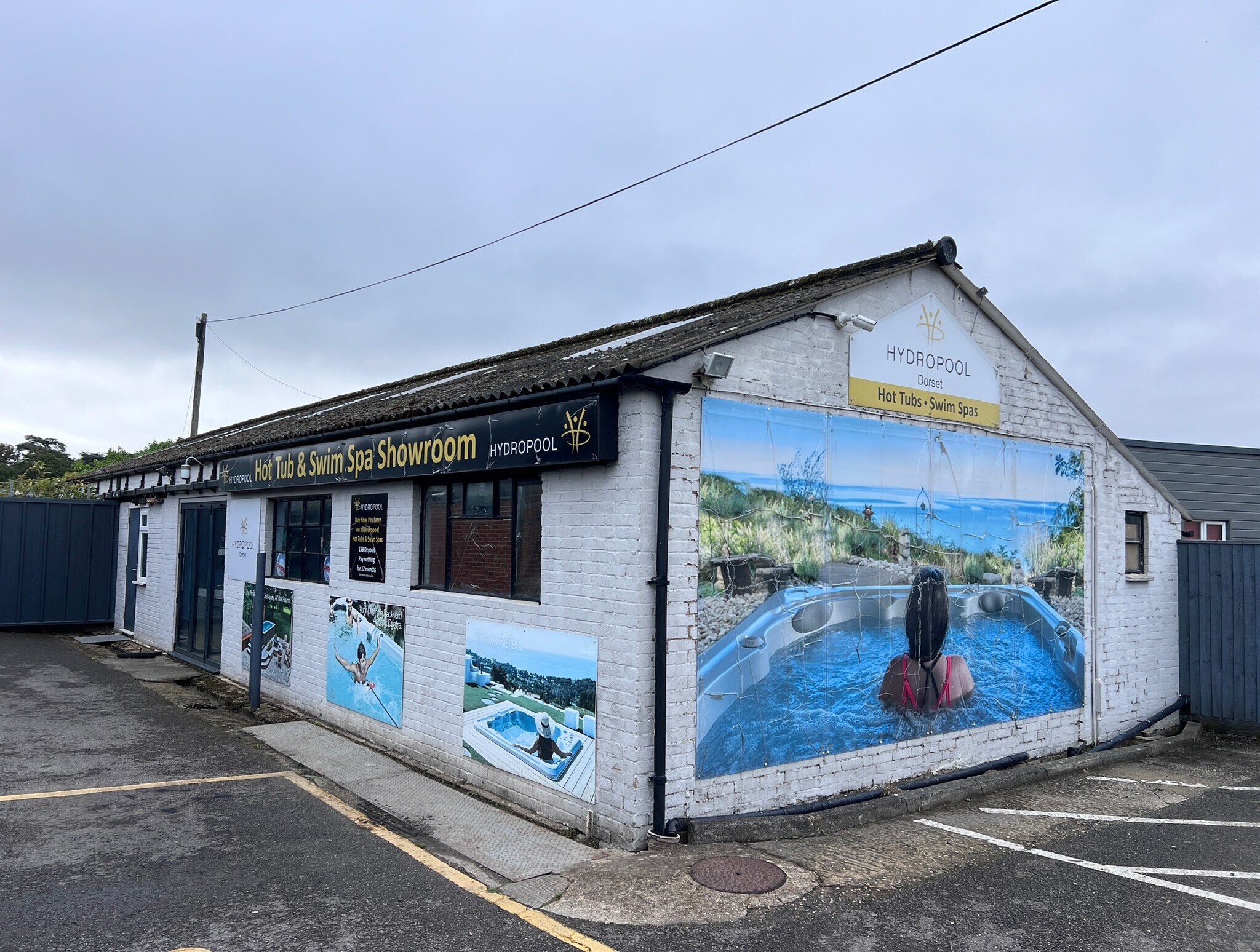 170 Magna Rd, Wimborne for sale Building Photo- Image 1 of 1