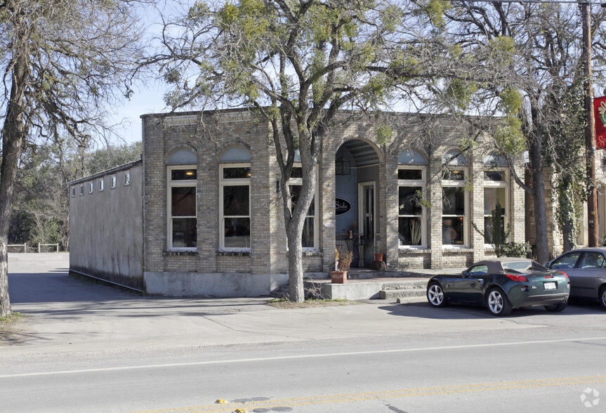 21 N Main St, Salado, TX for sale - Primary Photo - Image 1 of 1