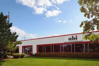 More details for 2355 St Laurent Blvd, Ottawa, ON - Light Industrial for Rent