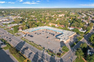 More details for 2190-2194 Robertson Rd, Ottawa, ON - Retail to Rent